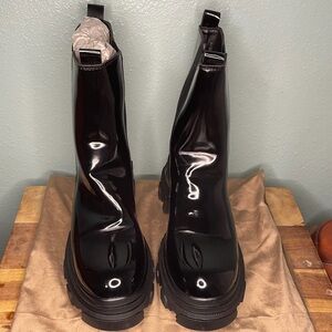 Dream Pairs Glossy Black Ankle Boots